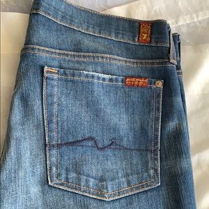 7 For All Mankind Jeans size 31 Bootleg